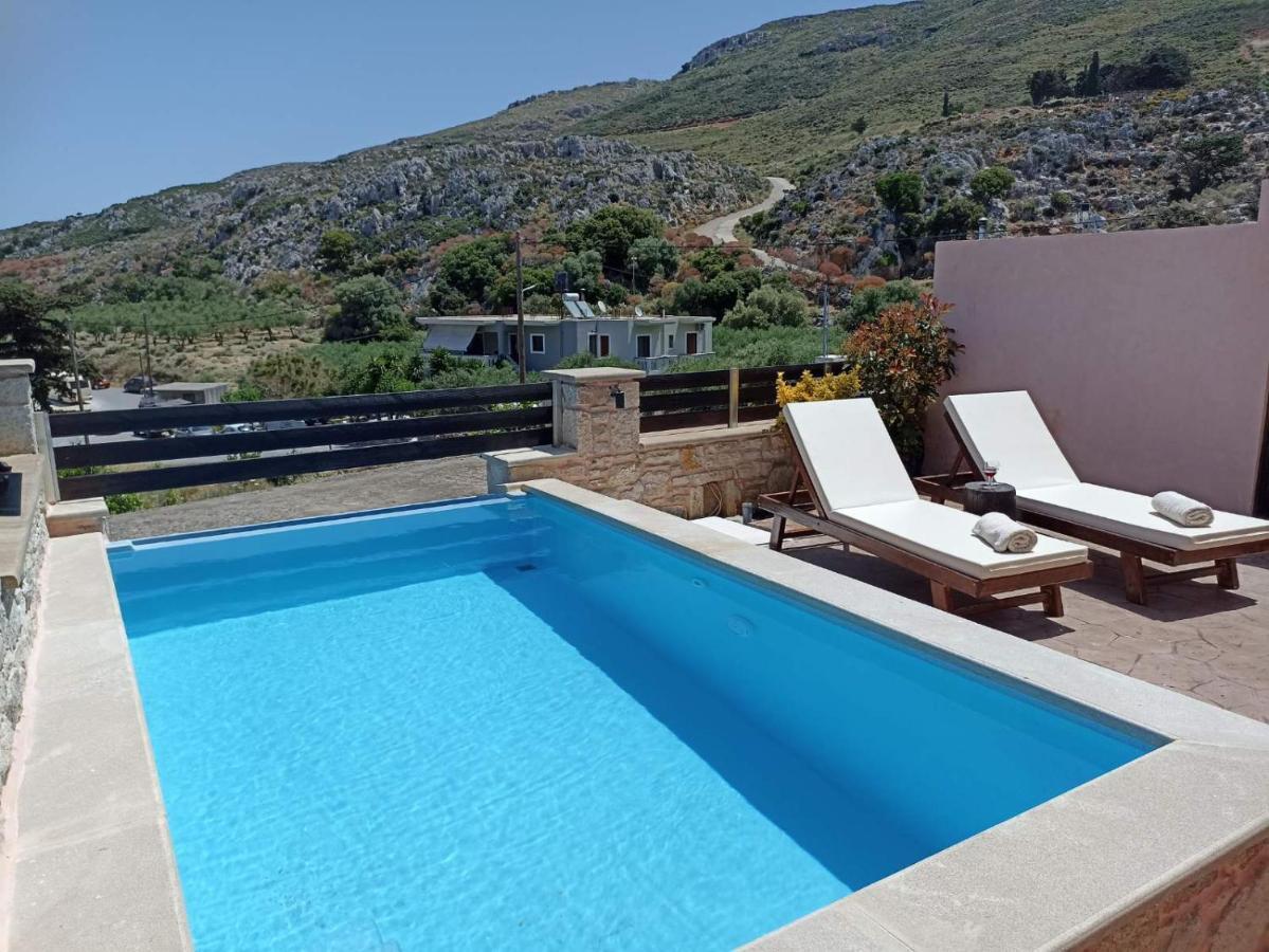 Estia Villa Plátanos Buitenkant foto