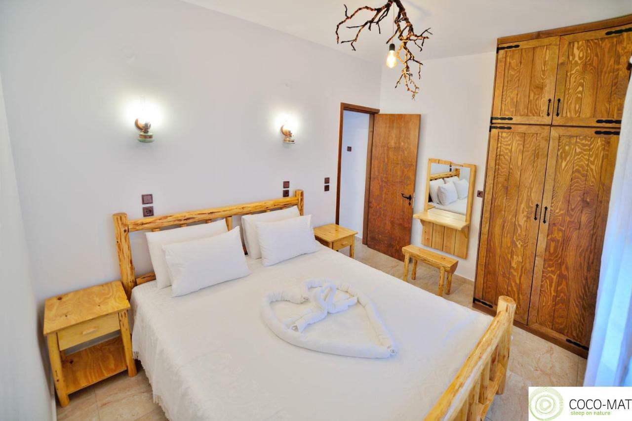 Estia Villa Plátanos Buitenkant foto